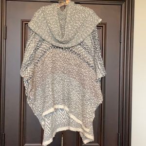 NWOT Gray Knit Cowlneck Poncho